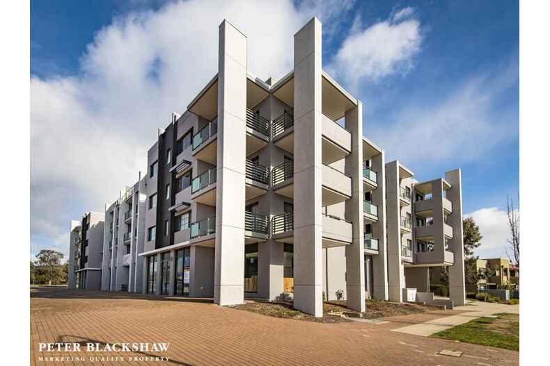 34/1 Cowlishaw Street Greenway