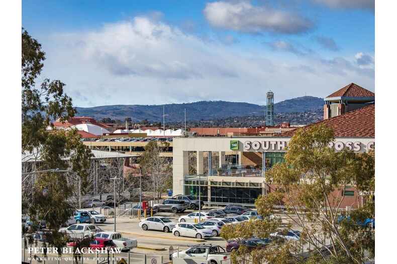 34/1 Cowlishaw Street Greenway