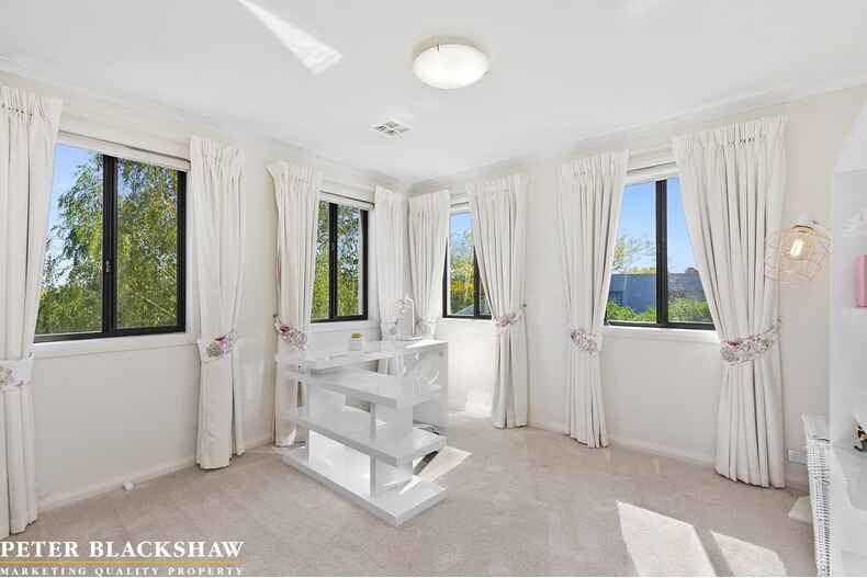 47 Sue Geh Circuit Nicholls 47 Sue Geh Circuit Nicholls