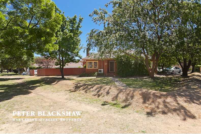 27 Moore Street  Turner