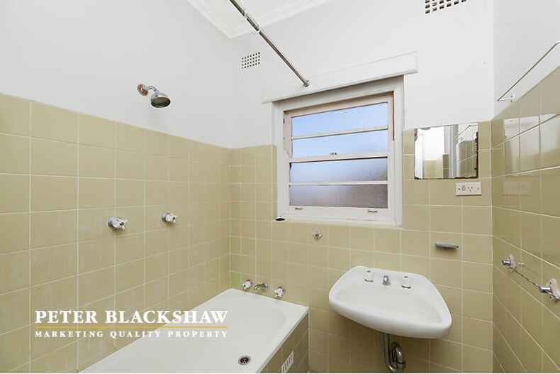 27 Moore Street  Turner