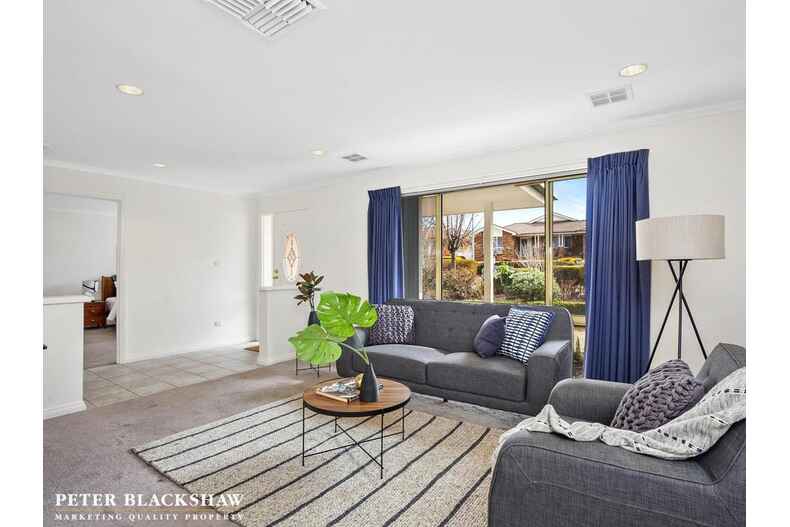 33 Lexcen Avenue Nicholls 33 Lexcen Avenue Nicholls