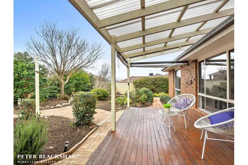 33 Lexcen Avenue Nicholls 33 Lexcen Avenue Nicholls