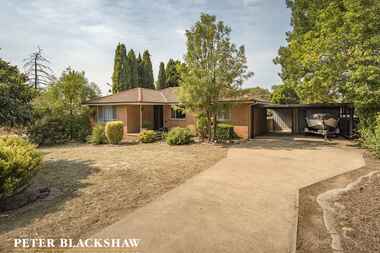 Lot 1/27 Percival Street Holder