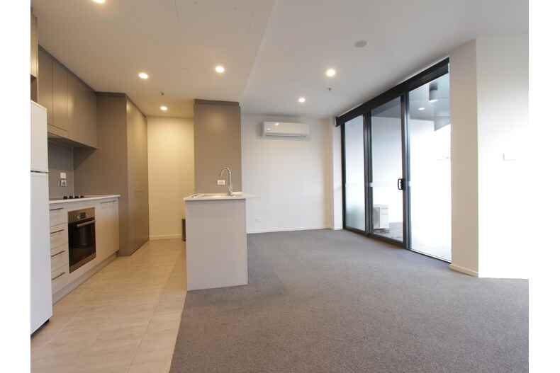 254/7 Irving Street Phillip