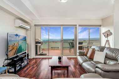 9/27 Leahy Close Narrabundah