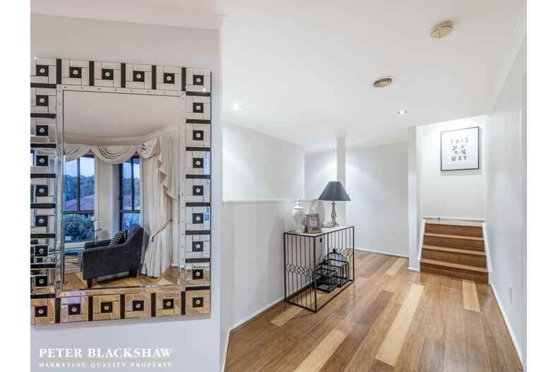 8 Sue Geh Circuit Nicholls 8 Sue Geh Circuit Nicholls