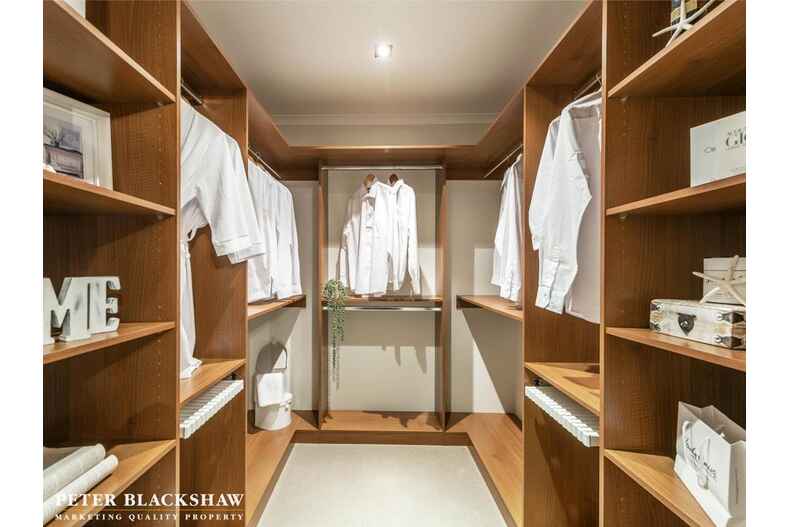 8 Sue Geh Circuit Nicholls 8 Sue Geh Circuit Nicholls