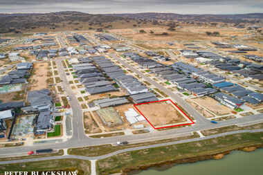 30 Galaxias Street Throsby