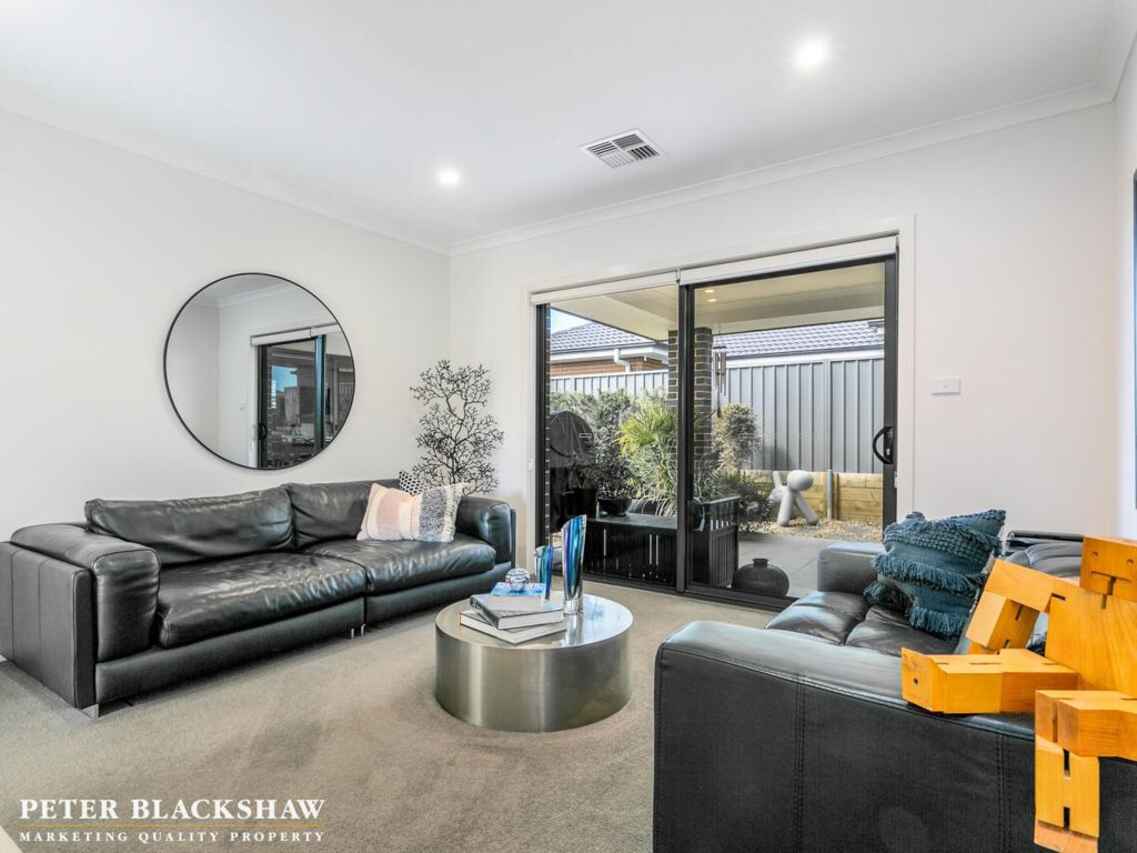 40 Woodberry Avenue Coombs