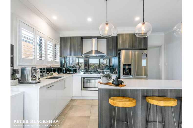 40 Woodberry Avenue Coombs 40 Woodberry Avenue Coombs