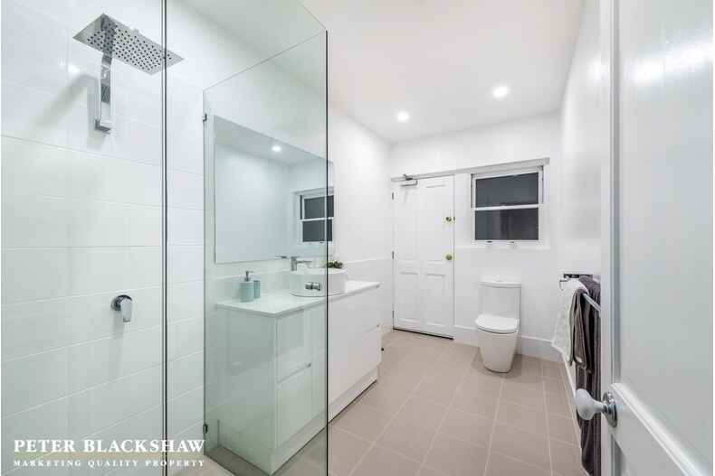 18 Duterrau Crescent Lyneham 18 Duterrau Crescent Lyneham
