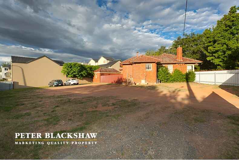 27 Moore Street  Turner