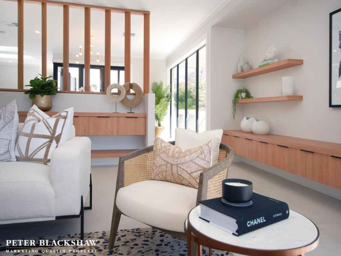 1 Blaxland Crescent Griffith