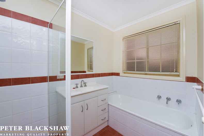 4/107 Lexcen Avenue Nicholls 4/107 Lexcen Avenue Nicholls