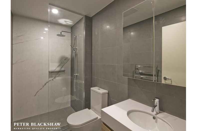 13/22 Canberra Avenue Forrest 13/22 Canberra Avenue Forrest