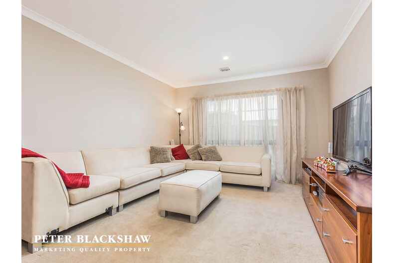 40 Harold White Avenue Coombs 40 Harold White Avenue Coombs