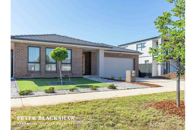 40 Harold White Avenue Coombs 40 Harold White Avenue Coombs