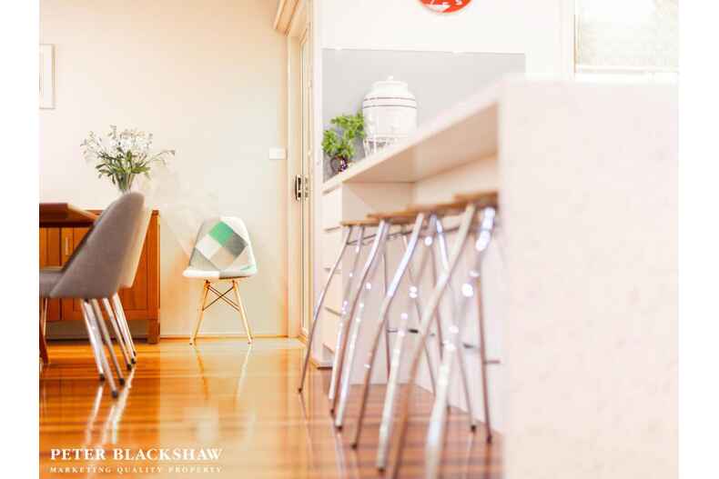 7/11 Florence Fuller Crescent Conder 7/11 Florence Fuller Crescent Conder