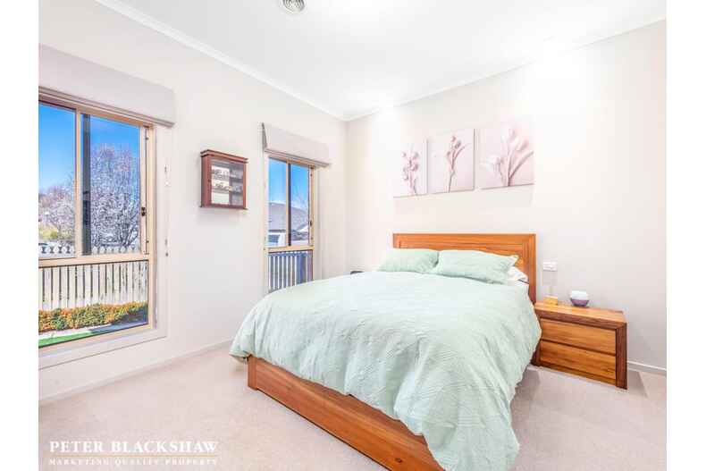 7/11 Florence Fuller Crescent Conder 7/11 Florence Fuller Crescent Conder