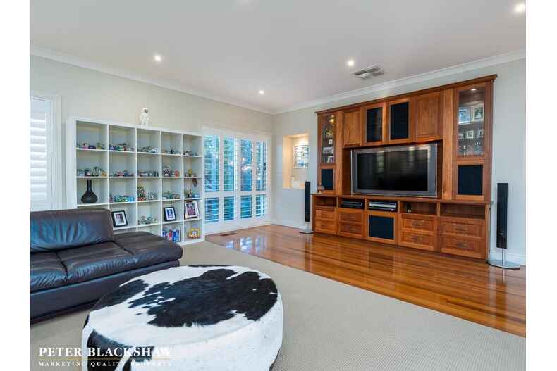 9 Babbage Crescent Griffith 9 Babbage Crescent Griffith