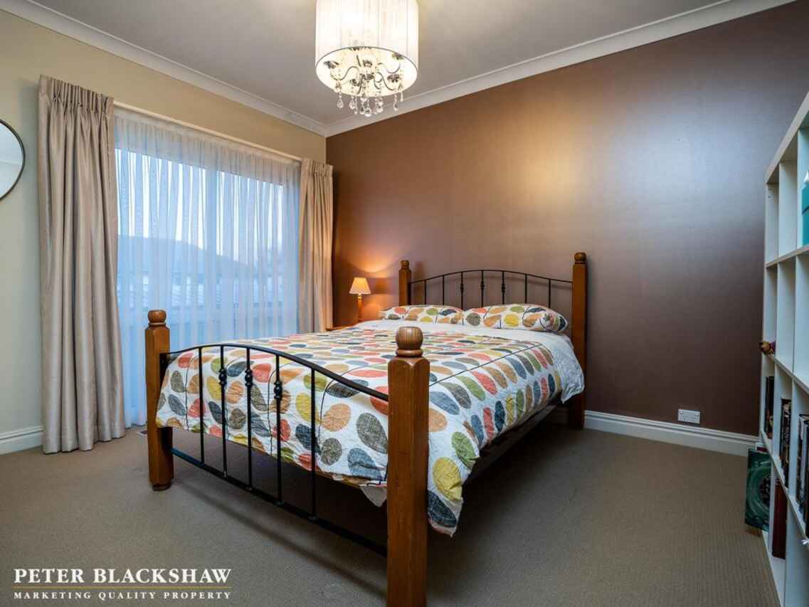 9 Babbage Crescent Griffith
