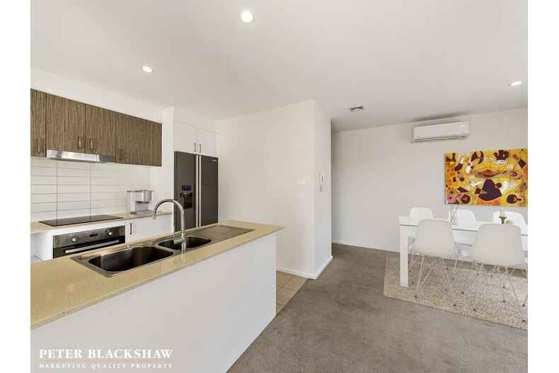 169/61 John Gorton Drive Wright