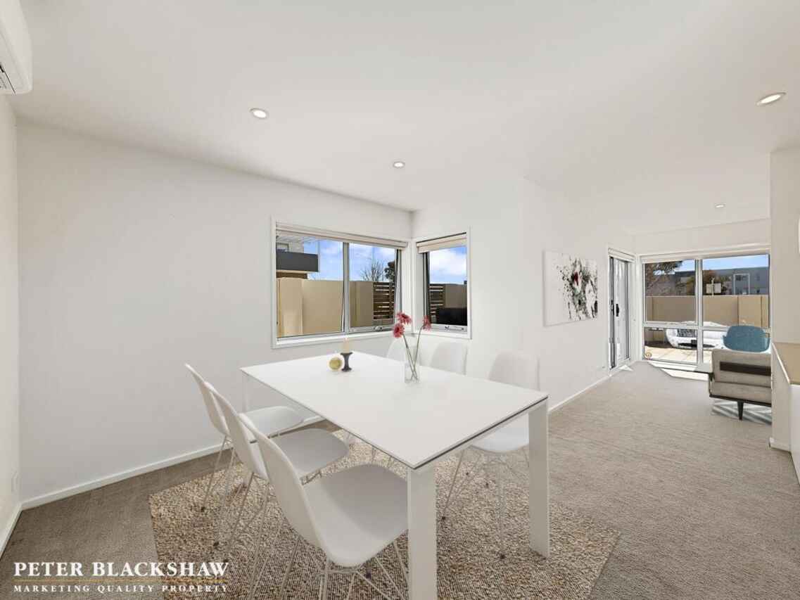 169/61 John Gorton Drive Wright