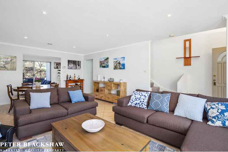 2/85 Lampard Circuit Bruce