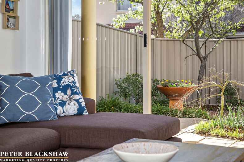 2/85 Lampard Circuit Bruce