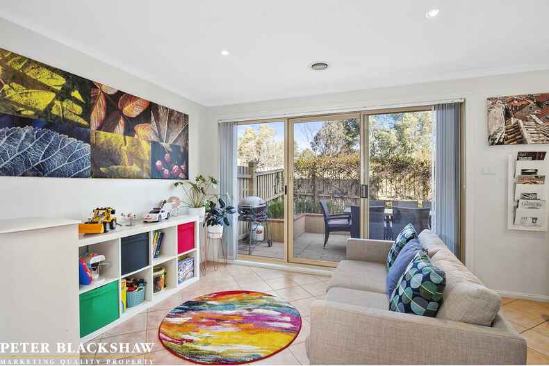 2/85 Lampard Circuit Bruce