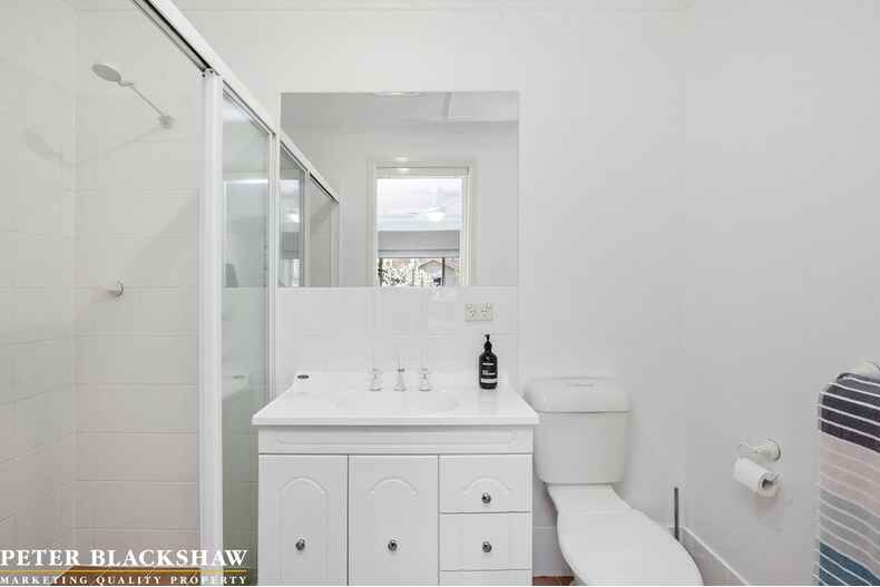 2/85 Lampard Circuit Bruce