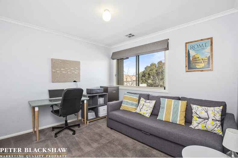 2/85 Lampard Circuit Bruce