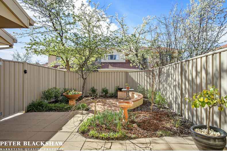 2/85 Lampard Circuit Bruce