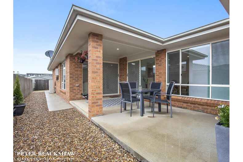 7 Tarling Street Casey 7 Tarling Street Casey