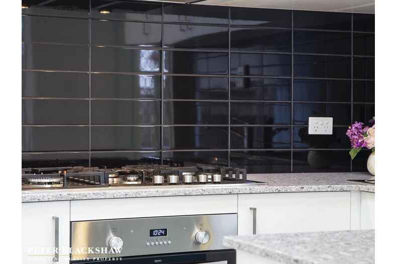 7 Tarling Street Casey 7 Tarling Street Casey