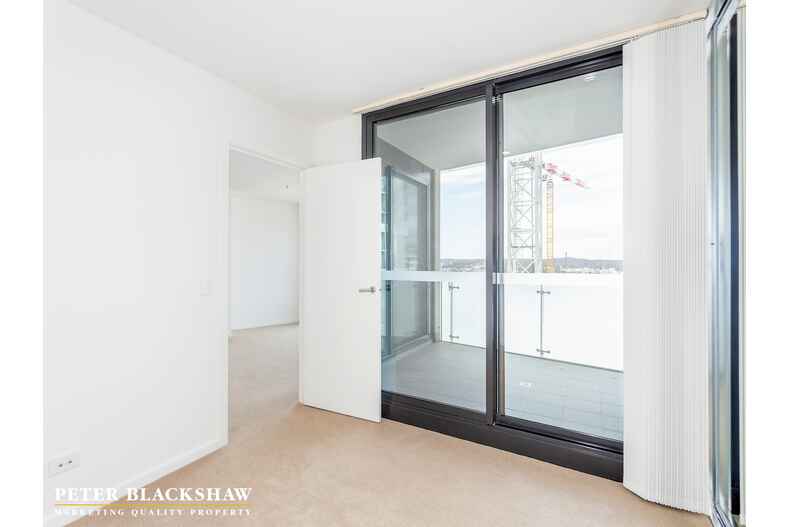 297/1 Anthony Rolfe Avenue Gungahlin