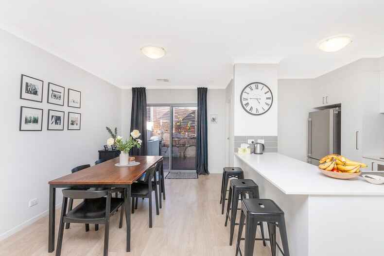 43/41 Philip Hodgins Street Wright 43/41 Philip Hodgins Street Wright