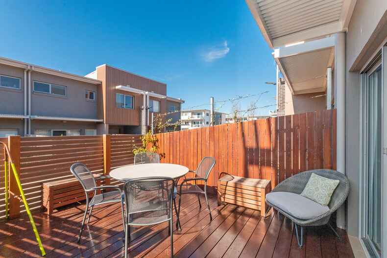 43/41 Philip Hodgins Street Wright 43/41 Philip Hodgins Street Wright