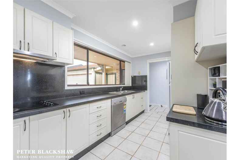 16 Mimosa Close Isabella Plains 16 Mimosa Close Isabella Plains