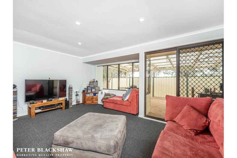 16 Mimosa Close Isabella Plains 16 Mimosa Close Isabella Plains