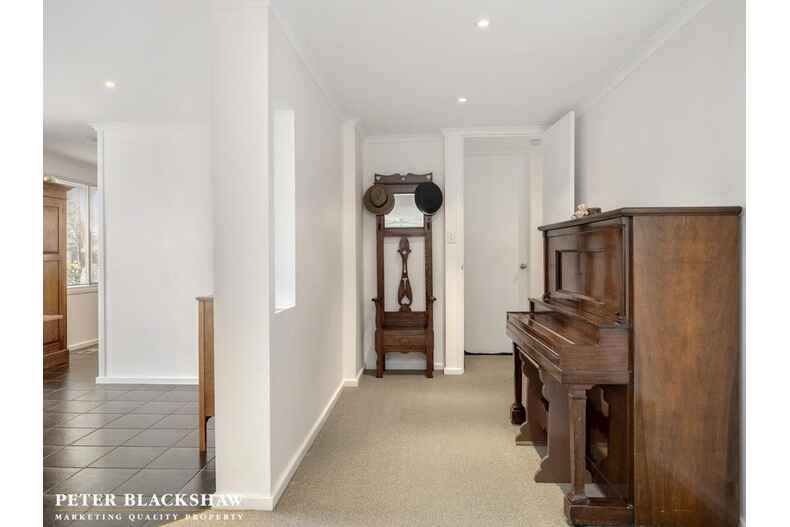 49 Ingamells Street Garran 49 Ingamells Street Garran