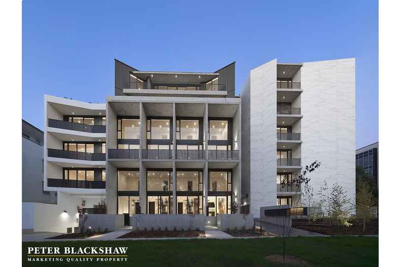 17/22 Canberra Avenue Forrest 17/22 Canberra Avenue Forrest