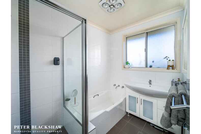 4 Bulli Place Fisher 4 Bulli Place Fisher