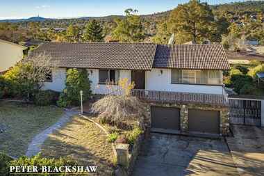 6 Valder Place Farrer