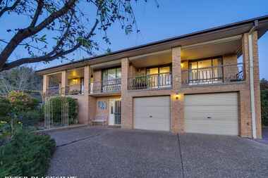 2 Chapple Close Isaacs