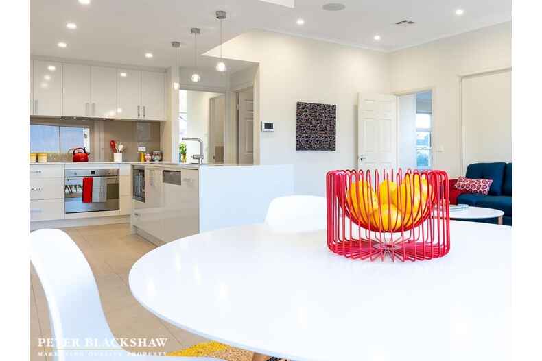 7/10 Taronga Place O'Malley 7/10 Taronga Place O'Malley