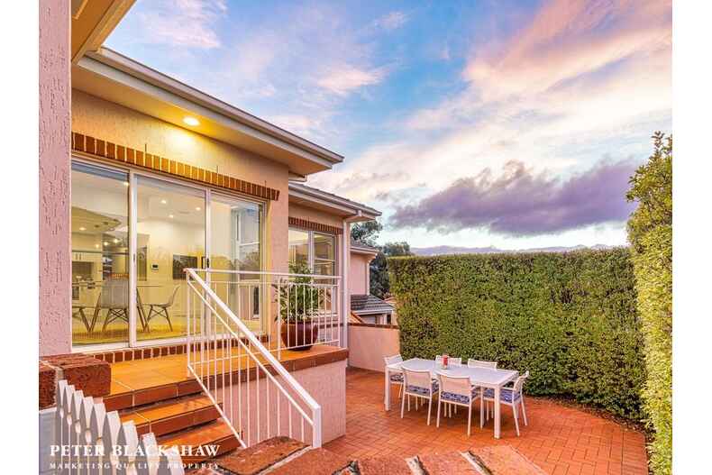 7/10 Taronga Place O'Malley 7/10 Taronga Place O'Malley