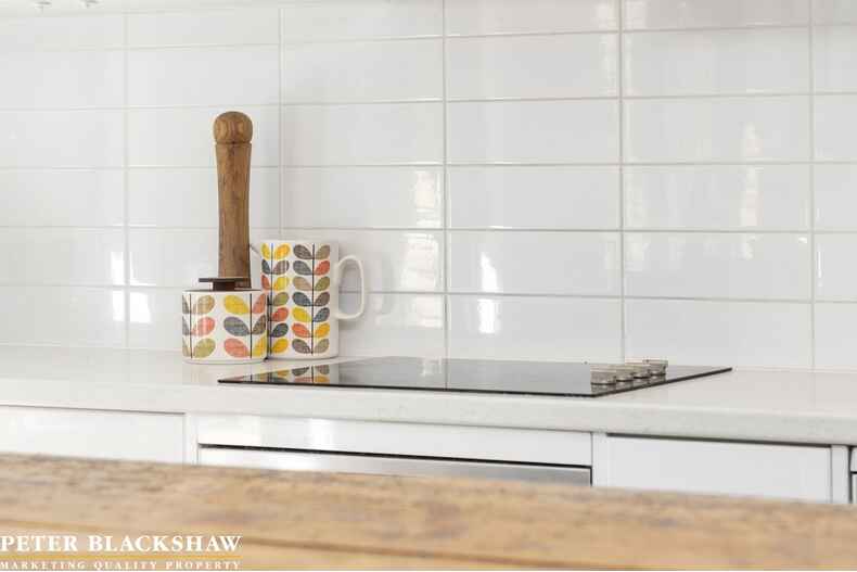 5 Stenhouse Close Evatt 5 Stenhouse Close Evatt