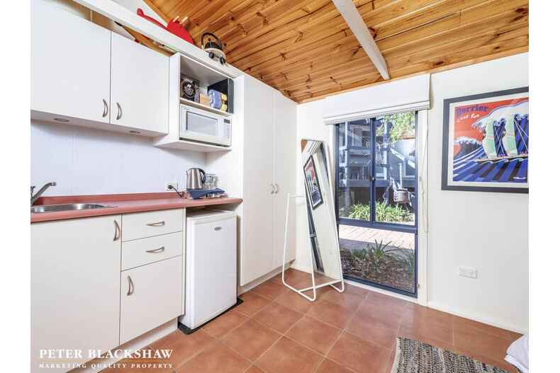 10 Propsting Street Curtin 10 Propsting Street Curtin